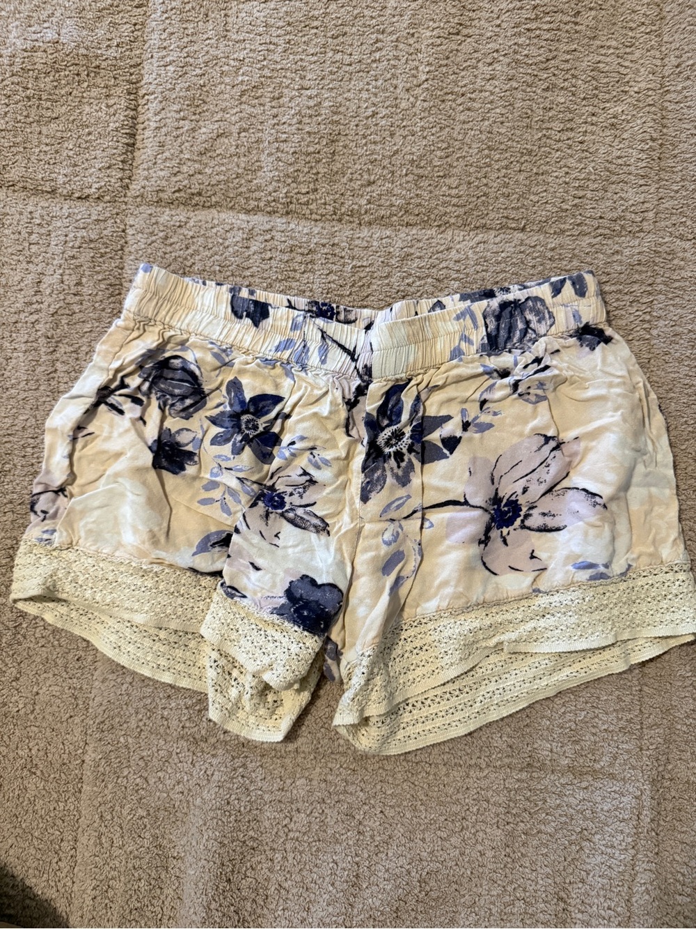 Japna Lounge Floral Knit-Trim Shorts